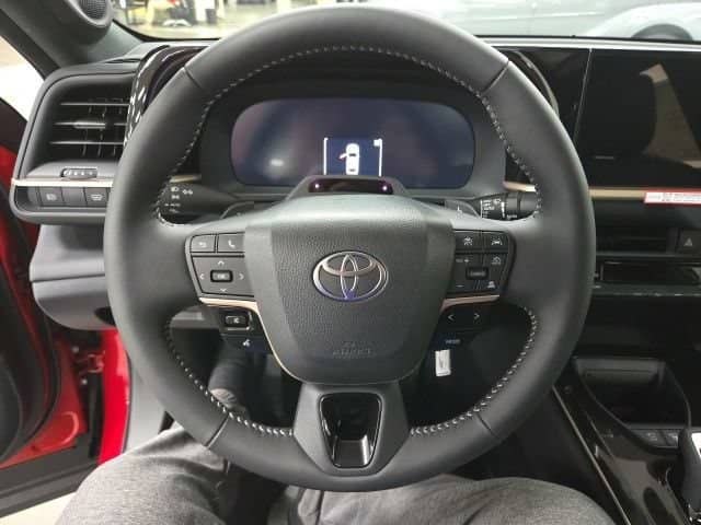 2026 Toyota Crown - Image 33