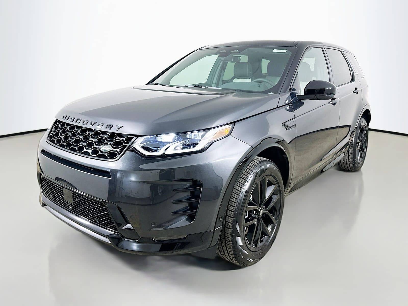 2026 Land Rover Discovery Sport - Image 1