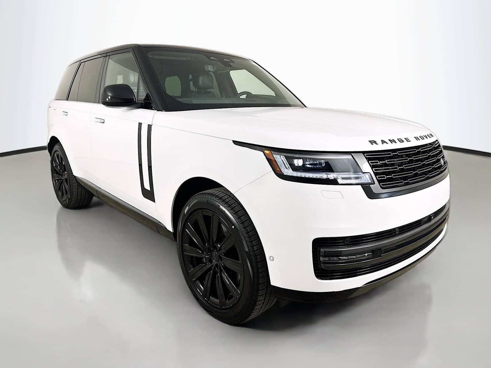 2026 Land Rover Range Rover - Image 1