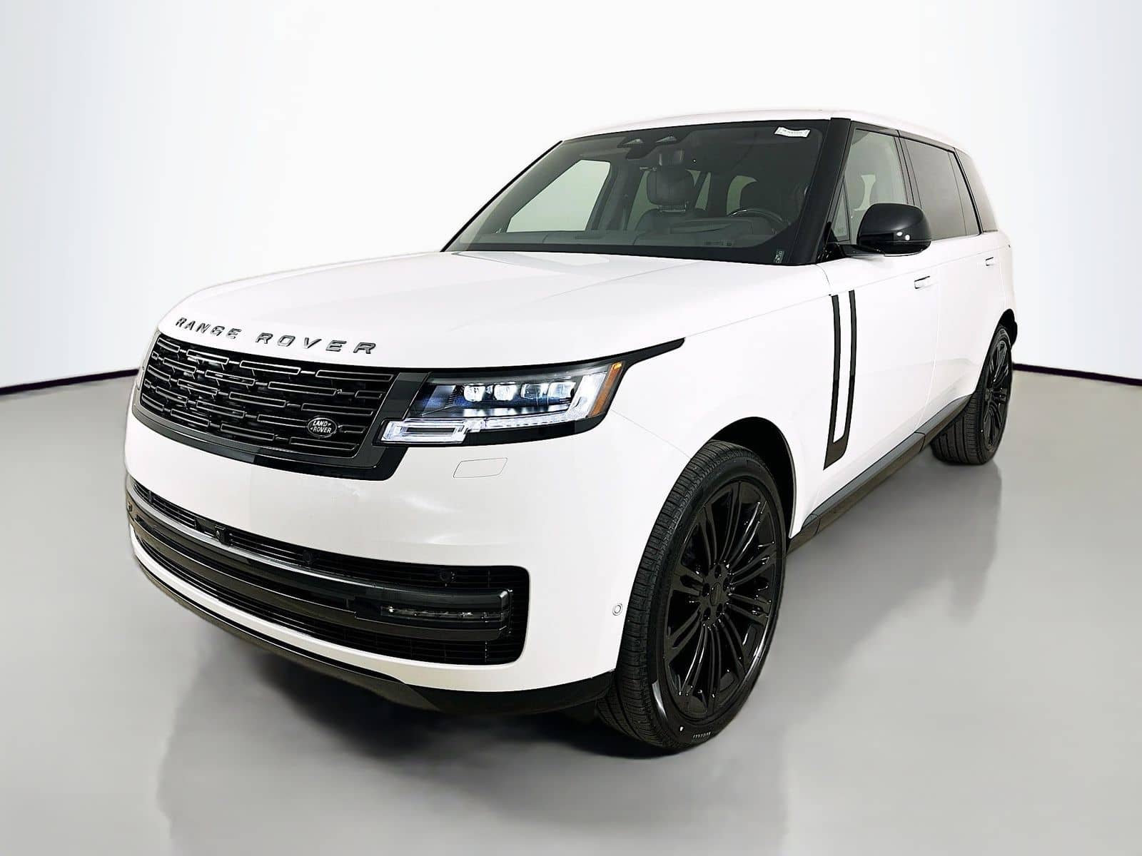 2026 Land Rover Range Rover - Image 1