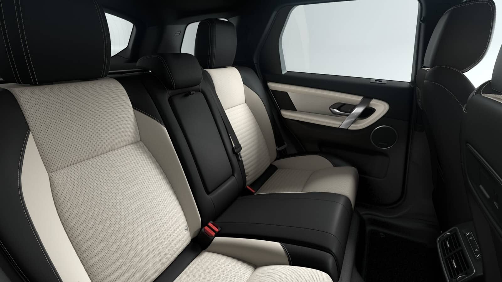 2026 Land Rover Discovery Sport - Image 7