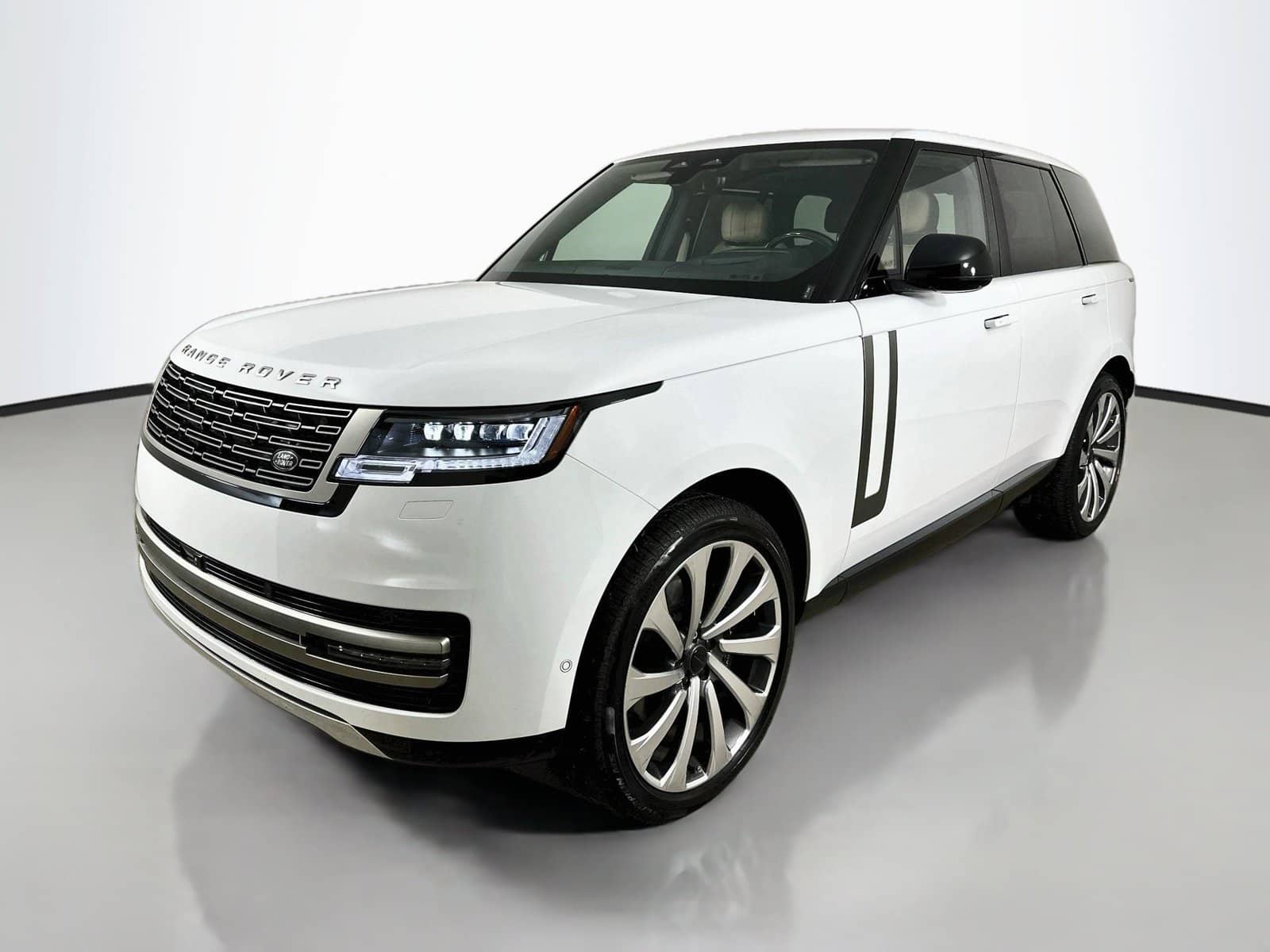 2026 Land Rover Range Rover - Image 1