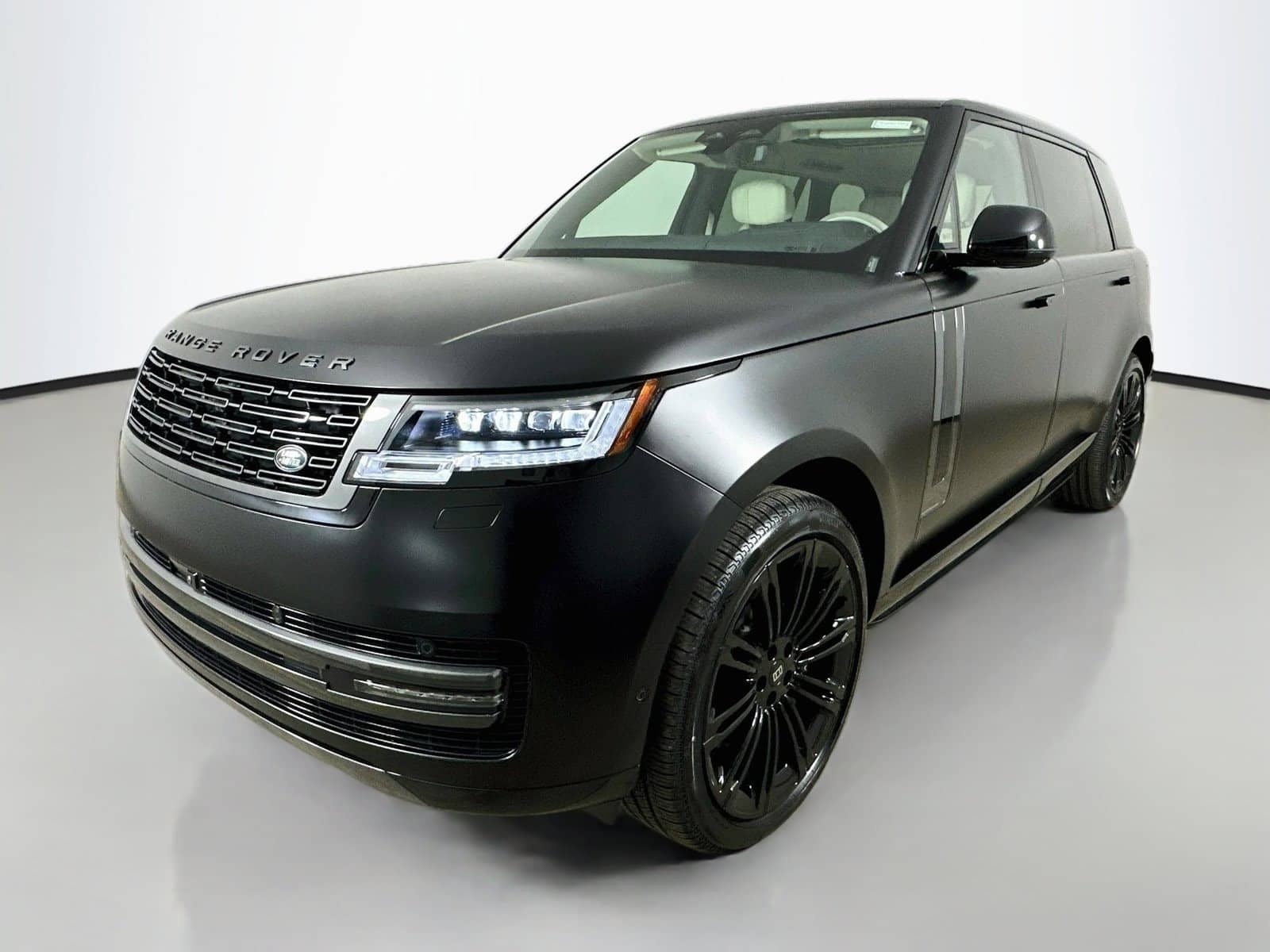 2027 Land Rover Range Rover - Image 1
