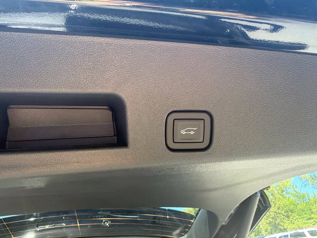 2027 Buick Enclave - Image 34