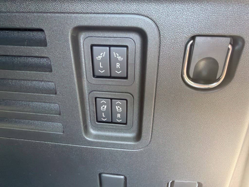 2027 Buick Enclave - Image 33