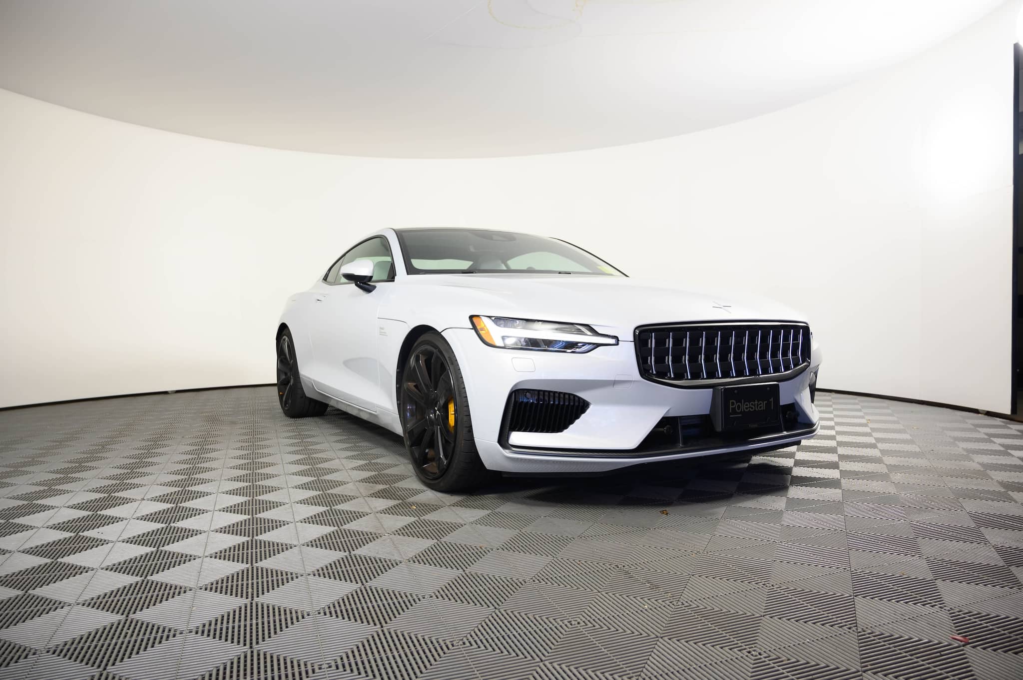 2021 Polestar 1 - Image 3