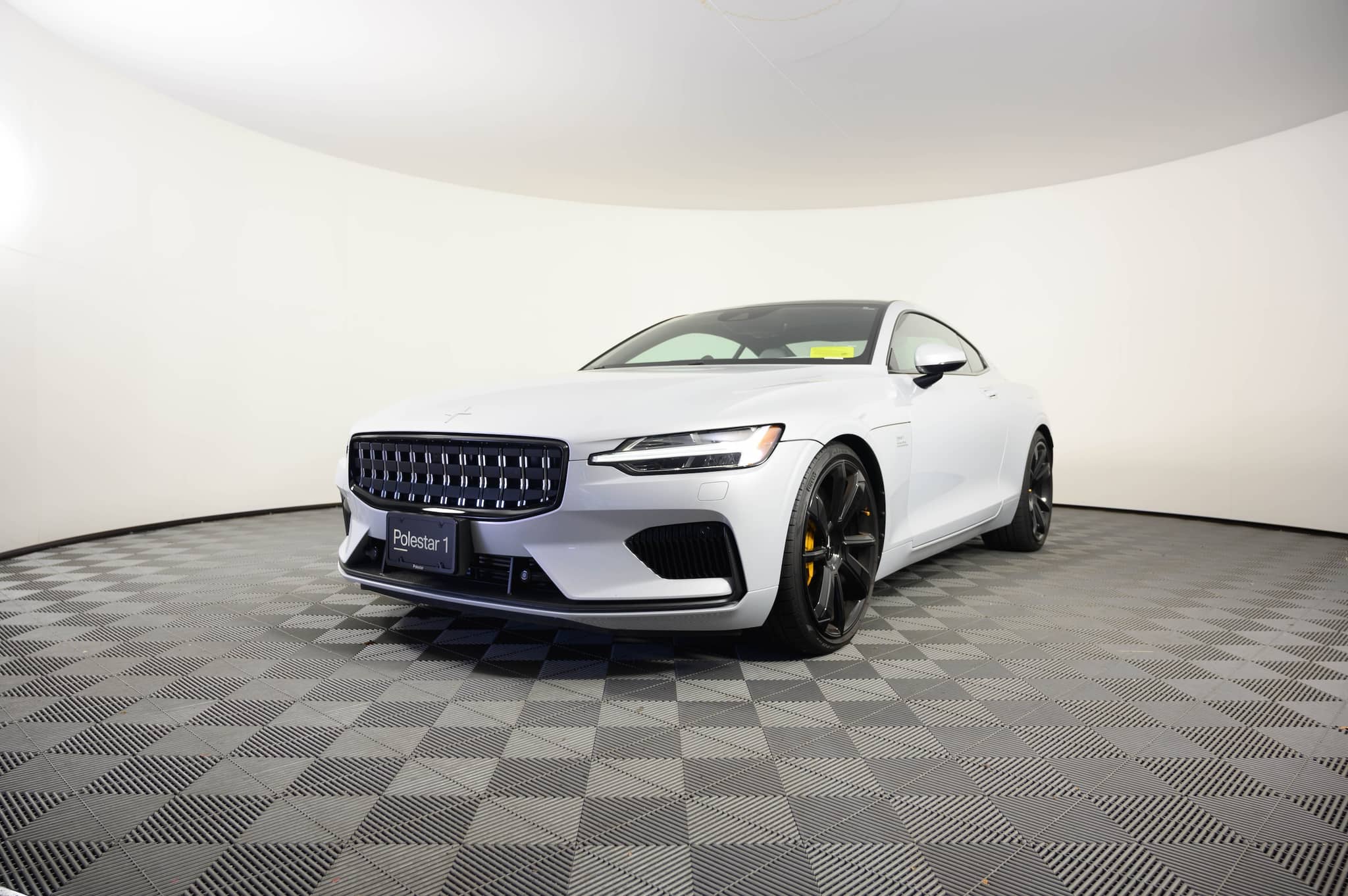 2021 Polestar 1 - Image 1