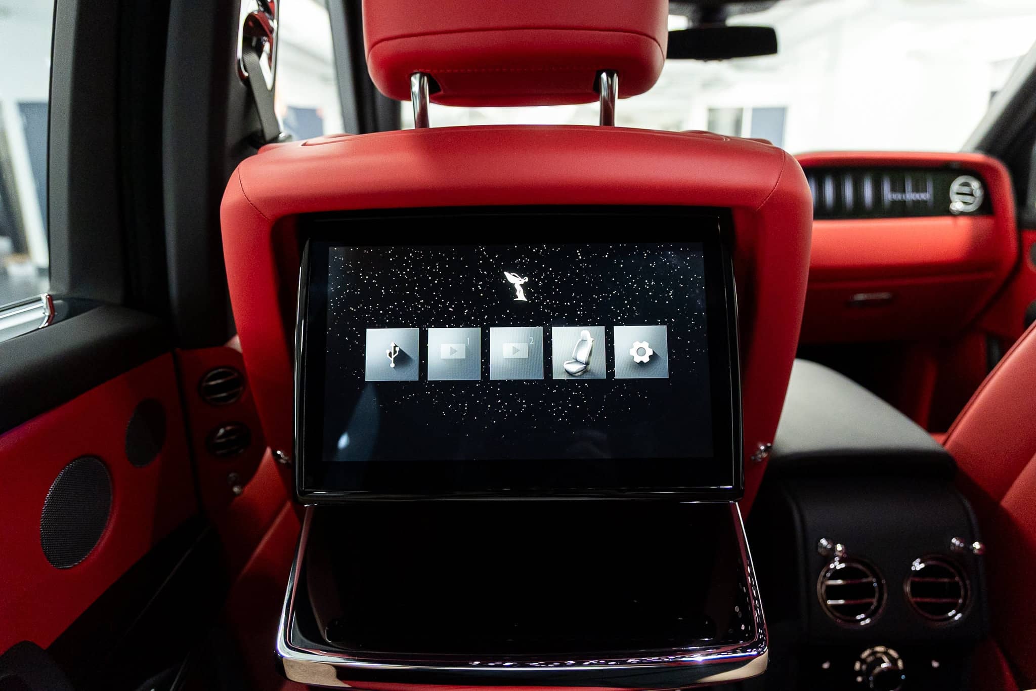 2027 Rolls-Royce Cullinan - Image 51