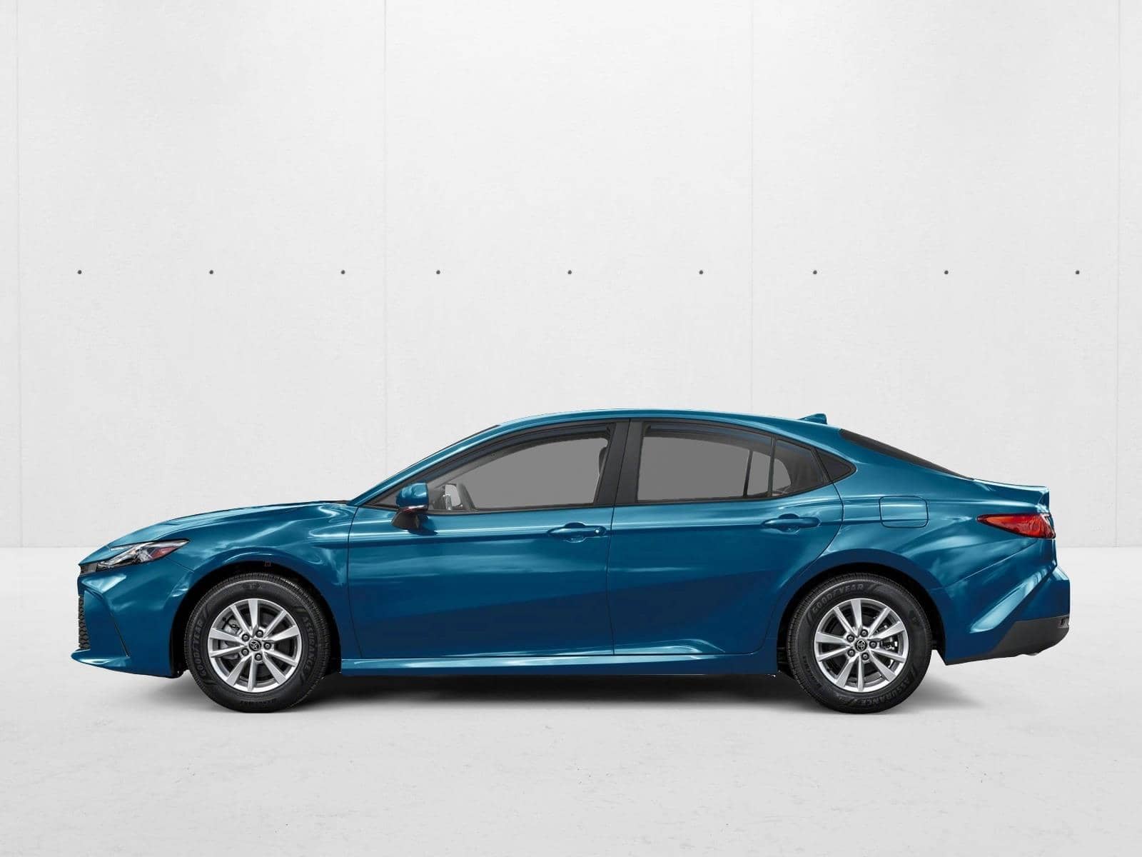 2026 Toyota Camry - Image 3