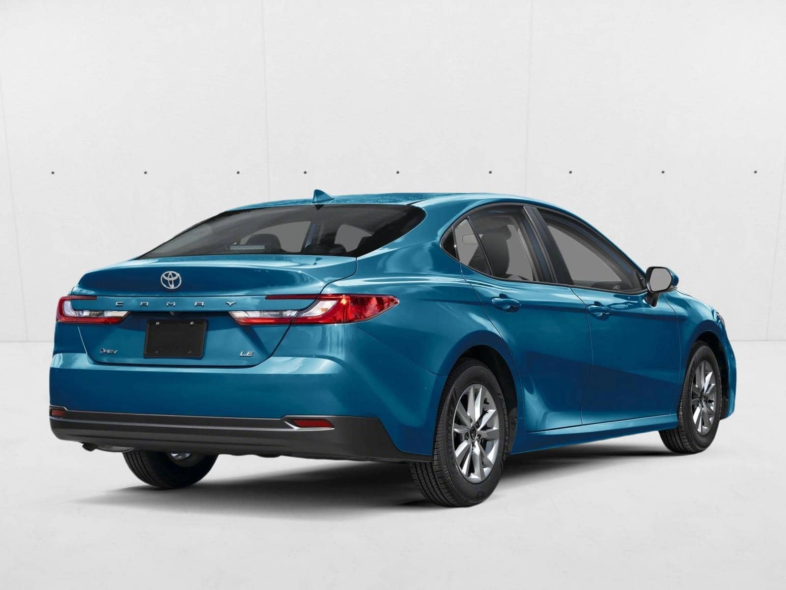 2026 Toyota Camry - Image 2