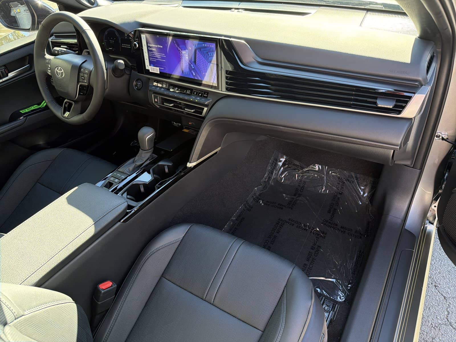 2026 Toyota Camry - Image 25