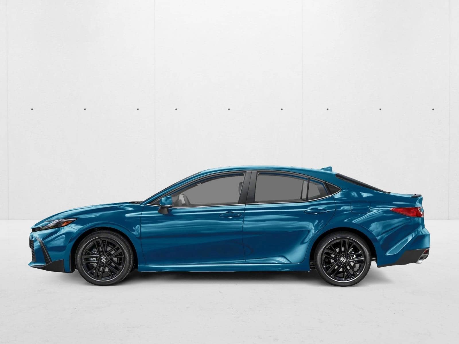2026 Toyota Camry - Image 3