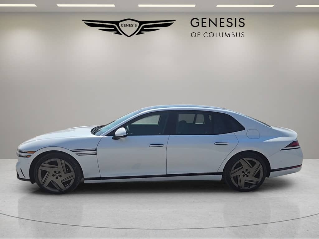 2026 GENESIS G90 - Image 2
