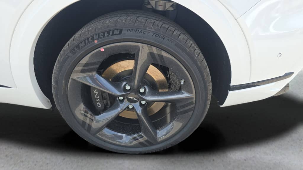 2026 GENESIS GV70 - Image 28