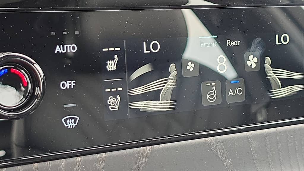 2026 GENESIS G80 - Image 28