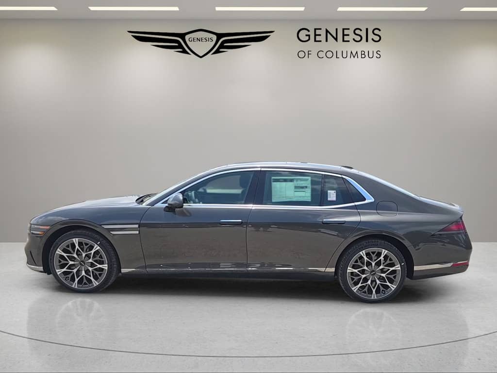 2026 GENESIS G90 - Image 2