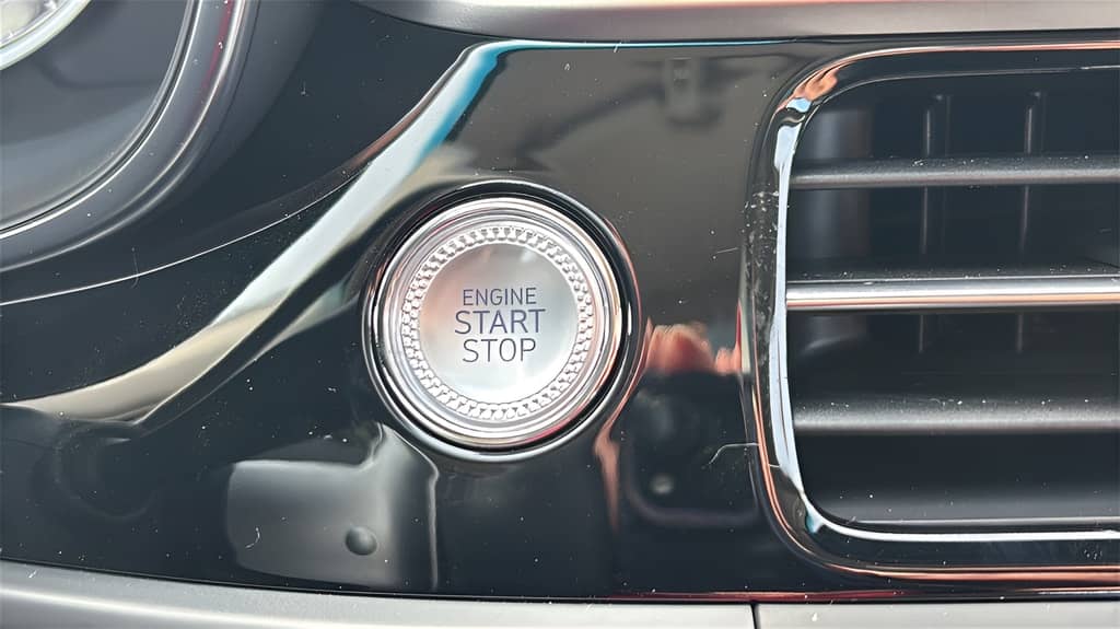2026 GENESIS G70 - Image 37