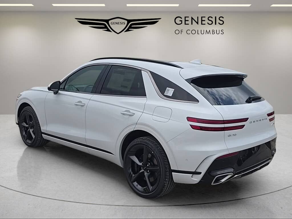 2026 GENESIS GV70 - Image 3
