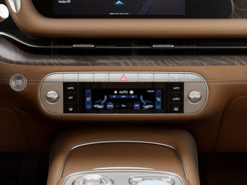 2026 GENESIS G90 - Image 15