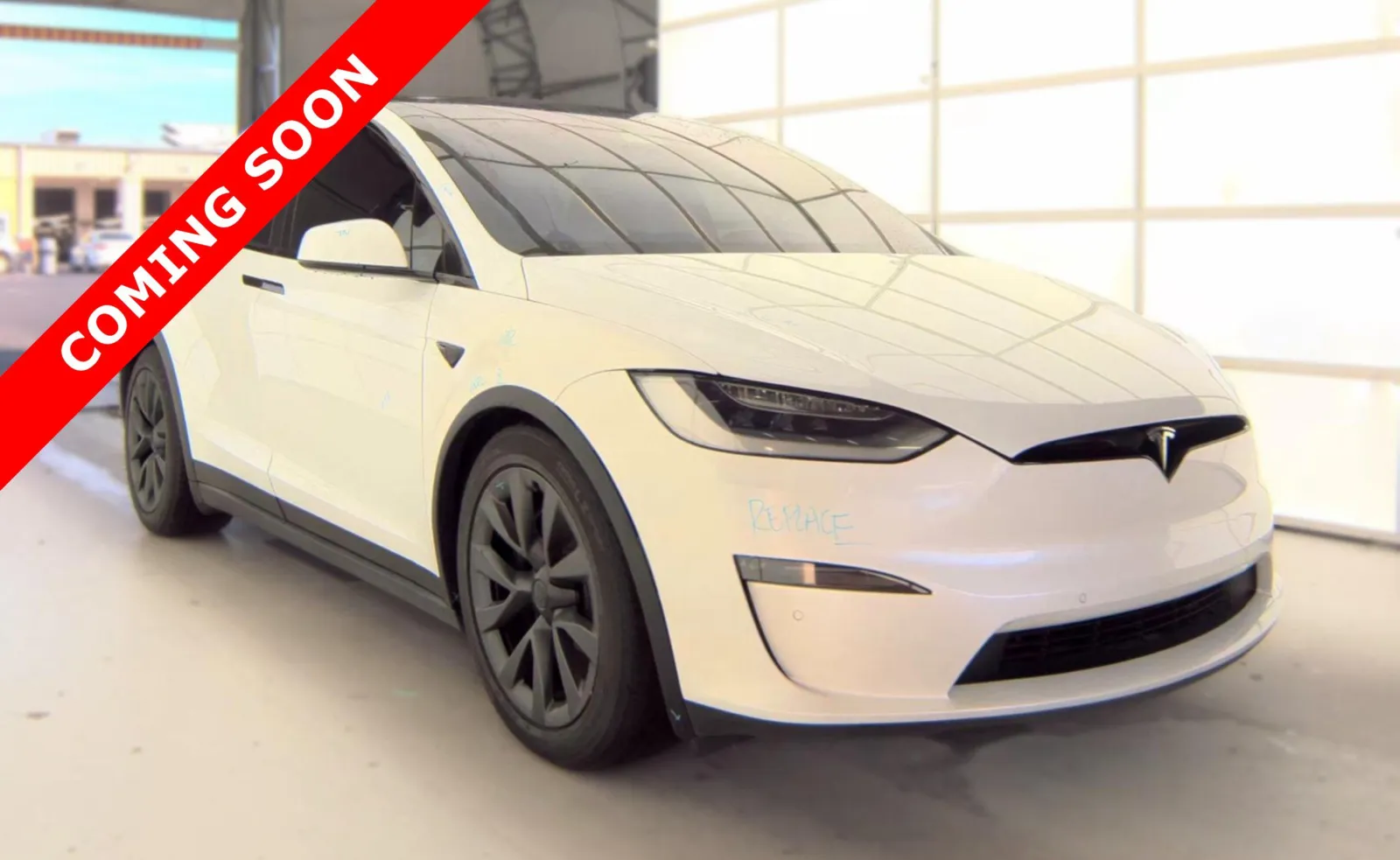 2022 Tesla Model X - Image 3