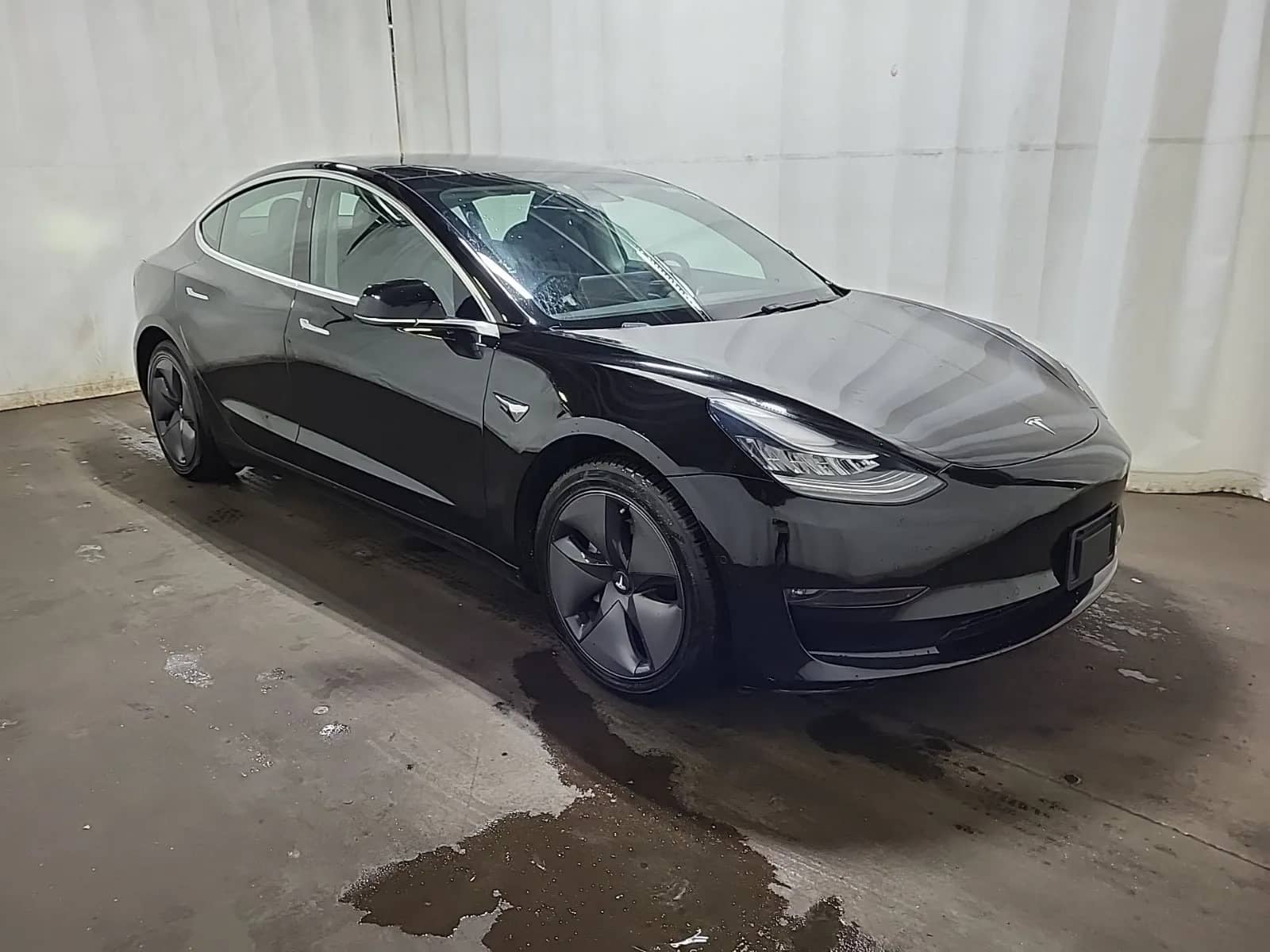 2020 Tesla Model 3 - Image 3