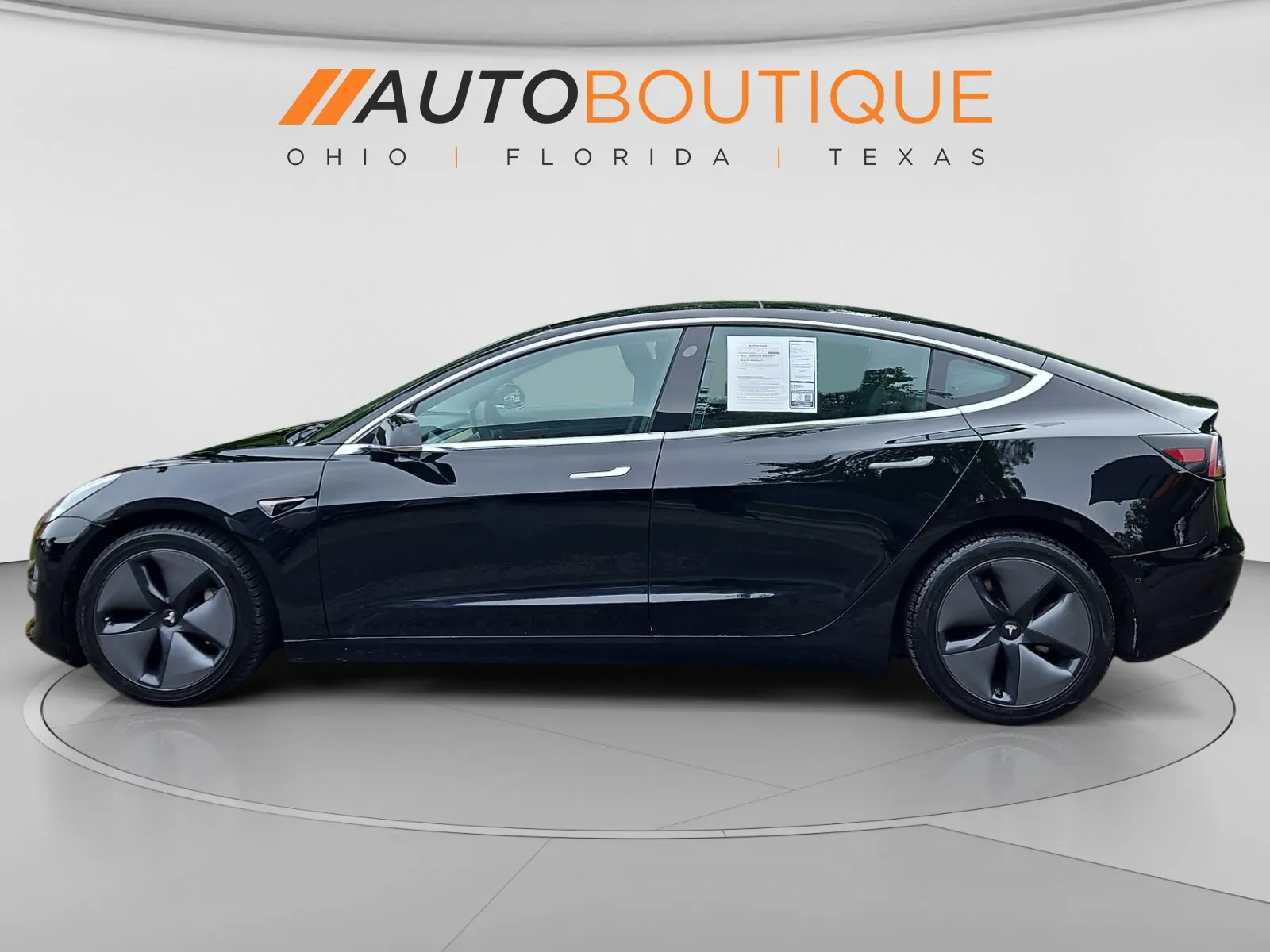 2020 Tesla Model 3 - Image 2