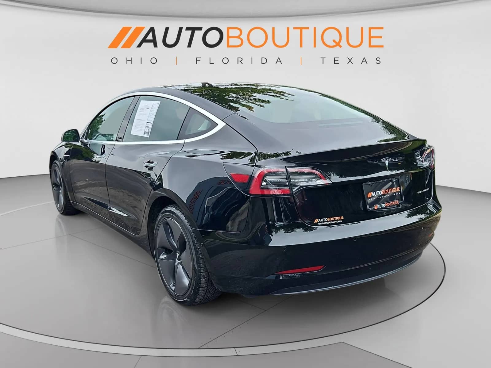 2020 Tesla Model 3 - Image 3