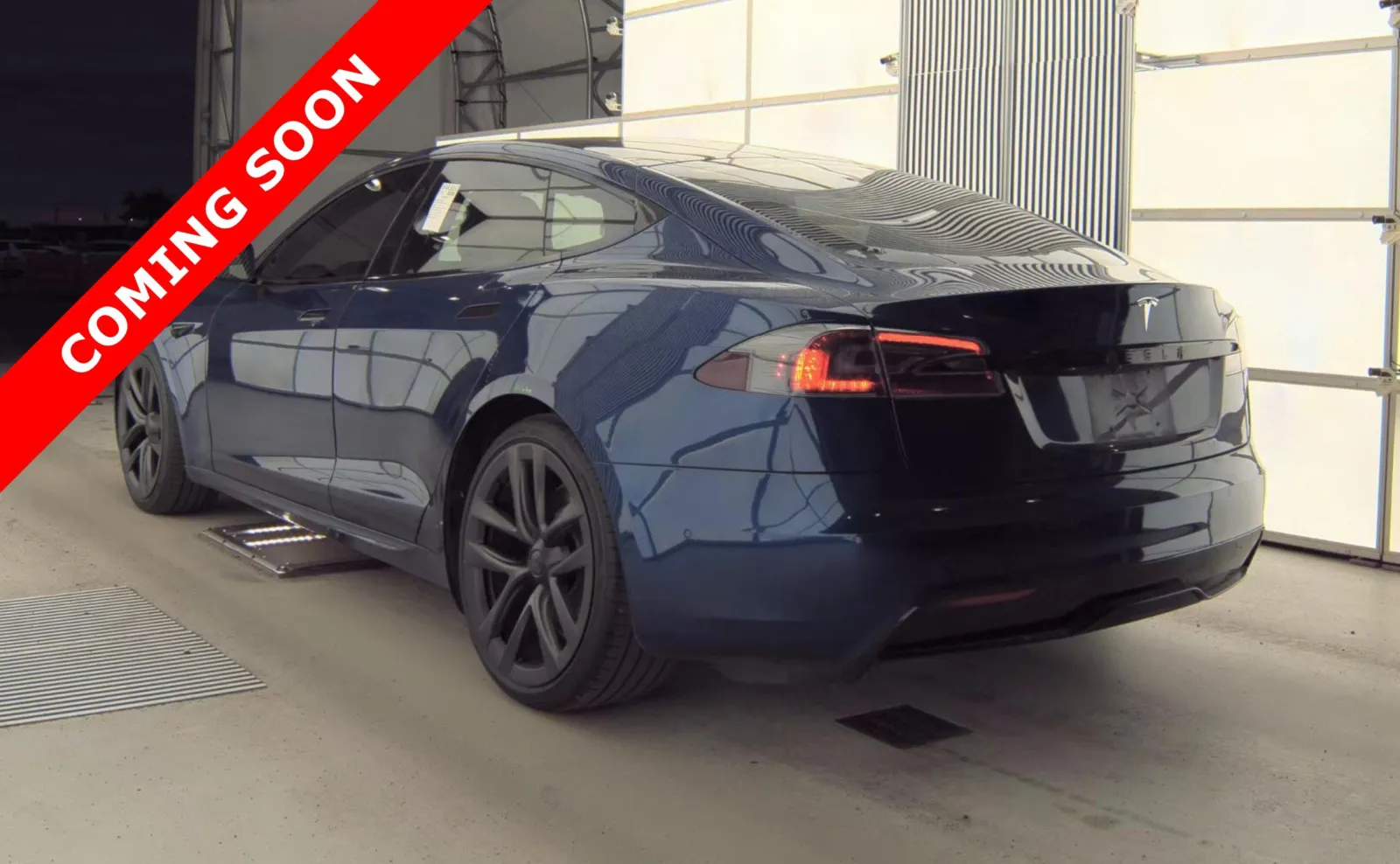 2022 Tesla Model S - Image 3