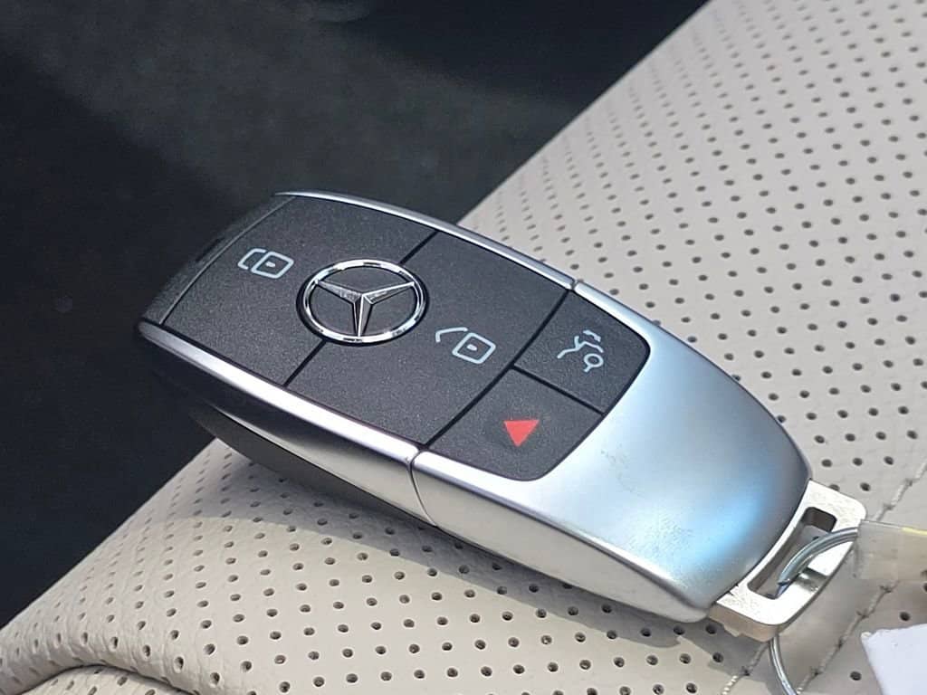 2026 Mercedes-Benz GLE - Image 80