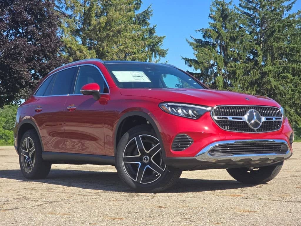 2026 Mercedes-Benz GLC - Image 2