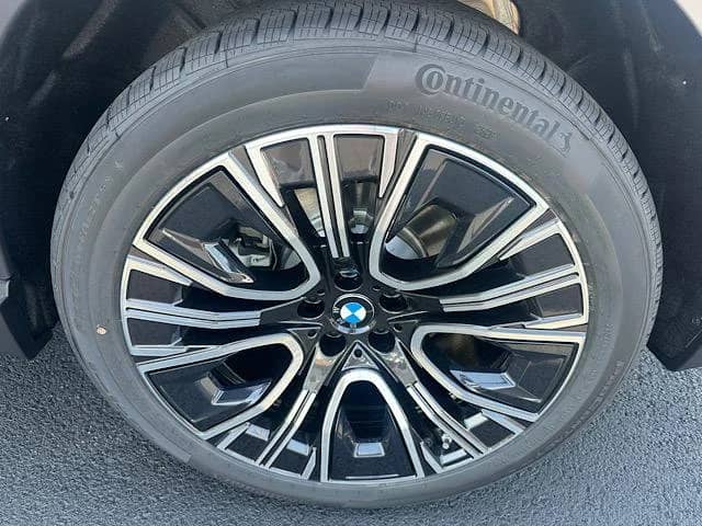 2026 BMW X3 - Image 7