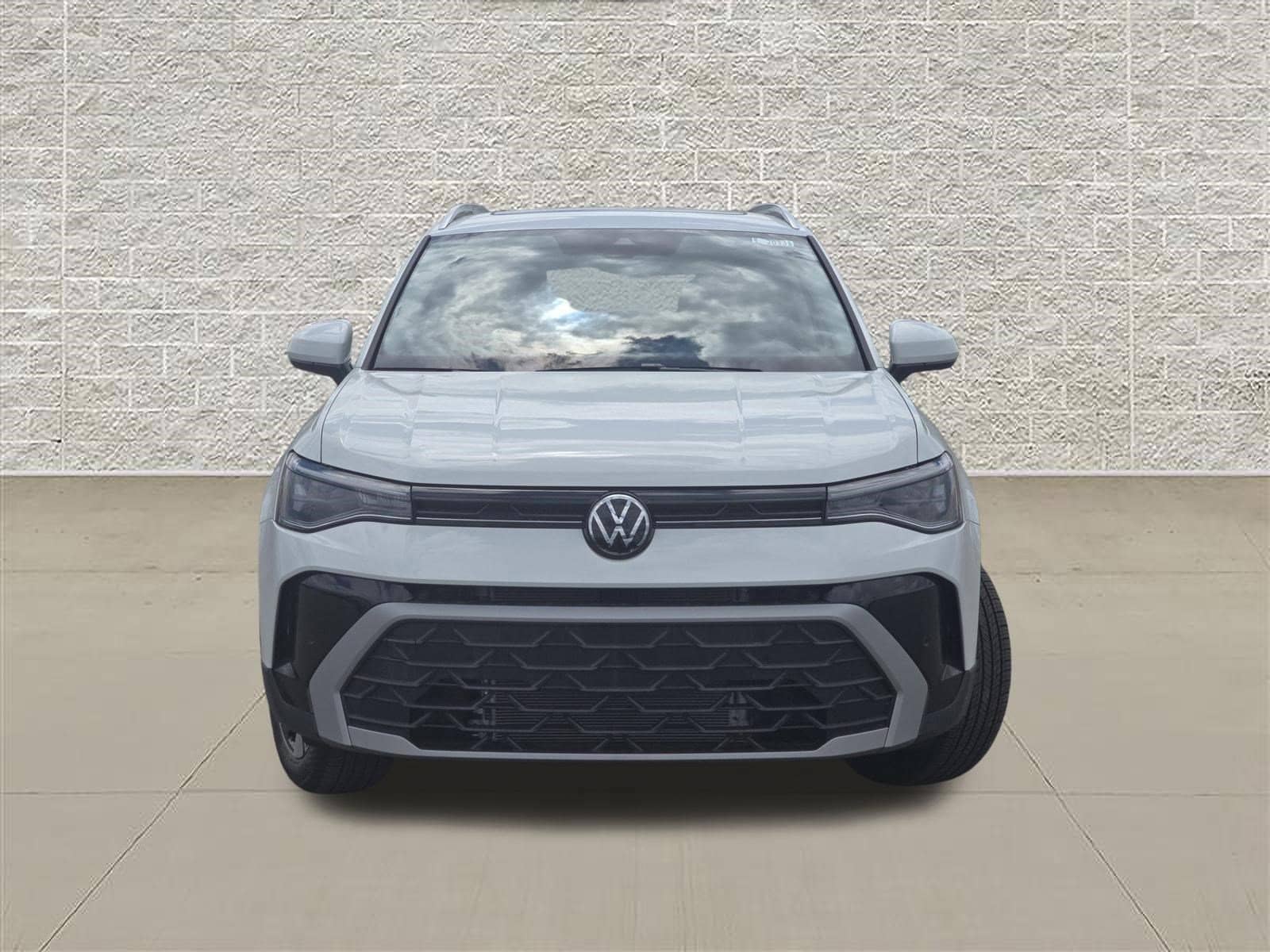 2026 Volkswagen Taos - Image 2
