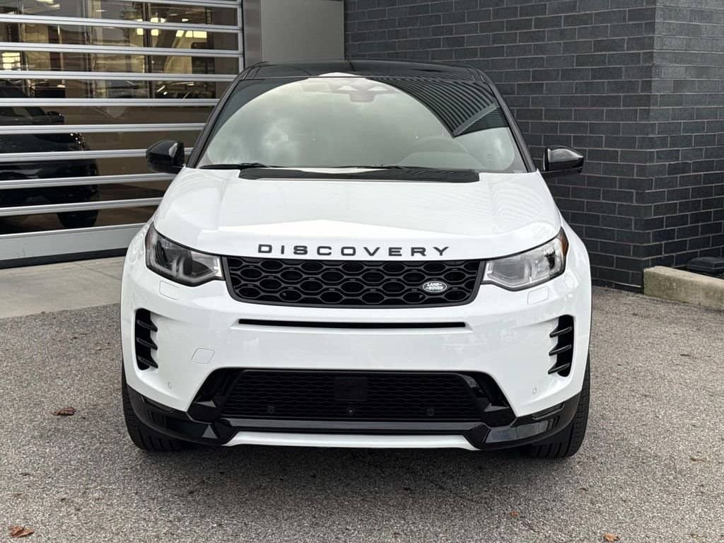 2026 Land Rover Discovery Sport - Image 2