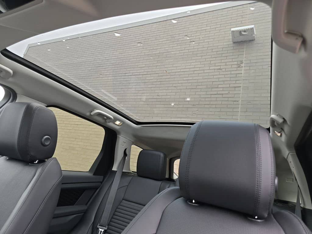 2025 Land Rover Discovery Sport - Image 2