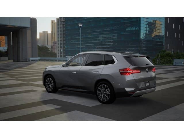 2026 BMW X3 - Image 2