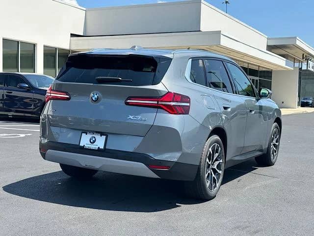 2026 BMW X3 - Image 3