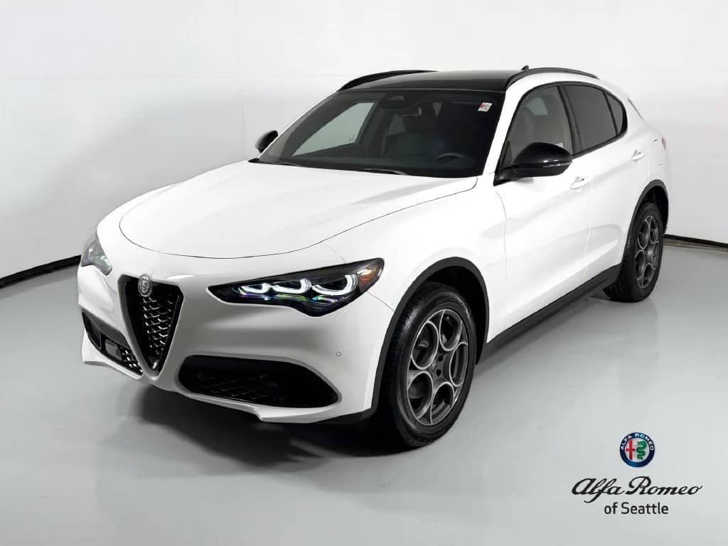 2026 Alfa Romeo Stelvio - Image 1