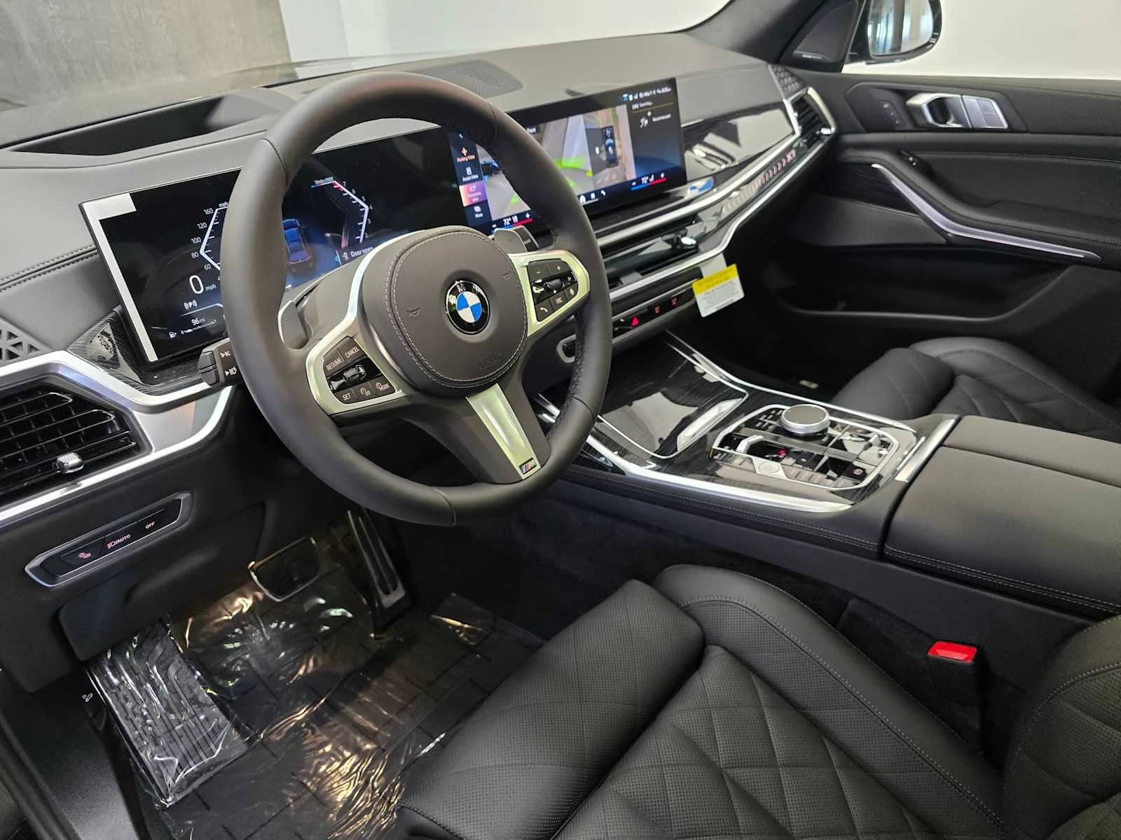 2027 BMW X7 - Image 2