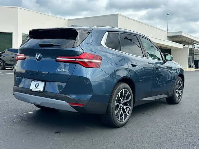 2026 BMW X3 - Image 3