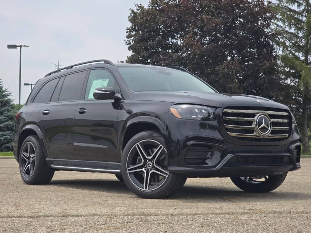 2026 Mercedes-Benz GLS - Image 2