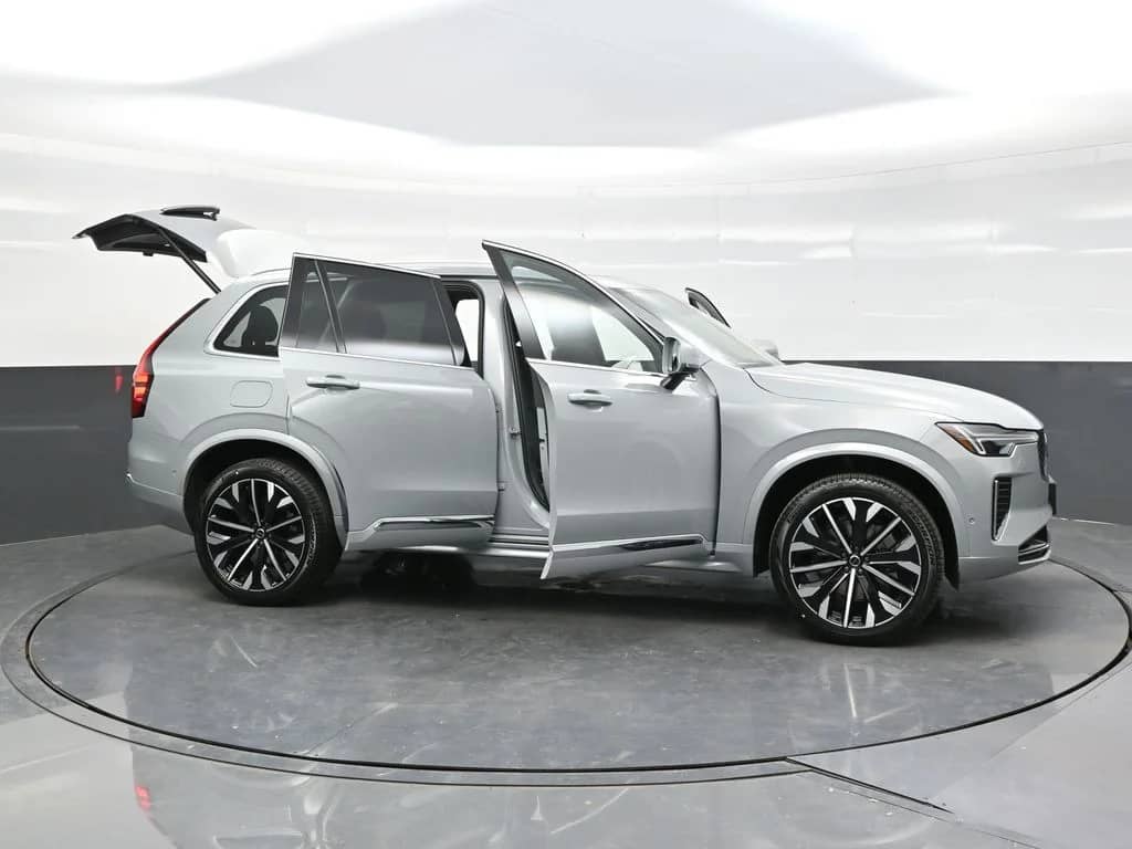 2026 Volvo XC90 - Image 47