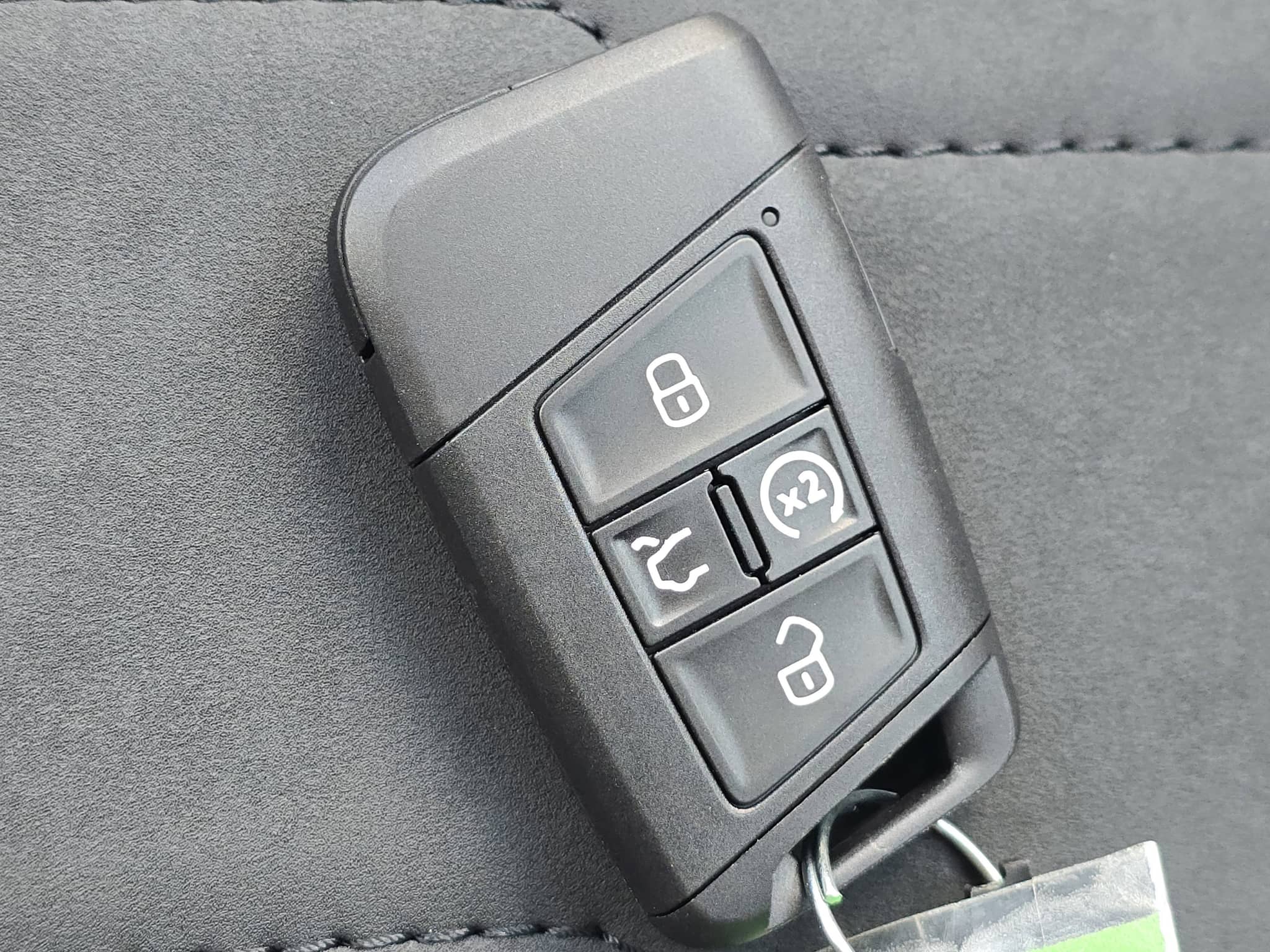2026 Volkswagen Taos - Image 27