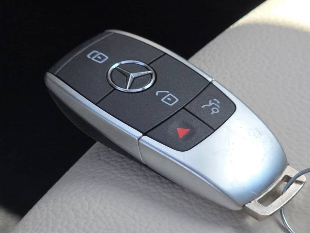 2026 Mercedes-Benz GLB - Image 76