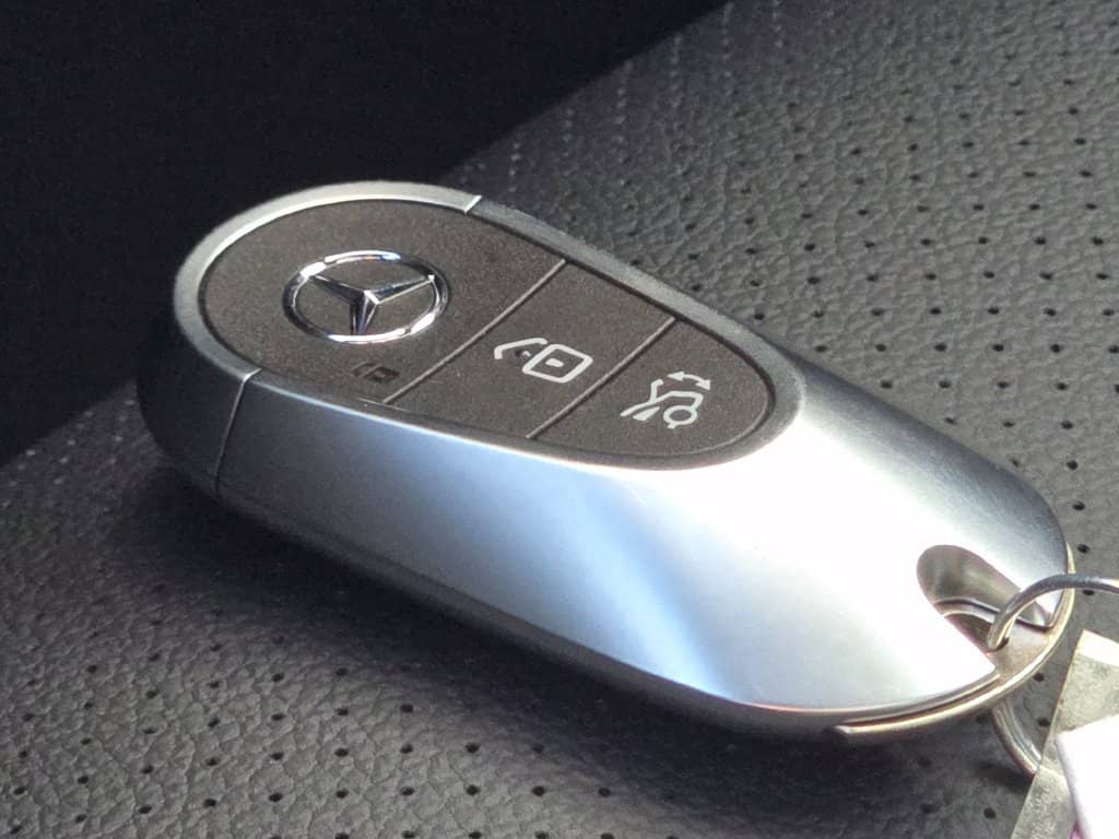 2027 Mercedes-Benz GLC - Image 76