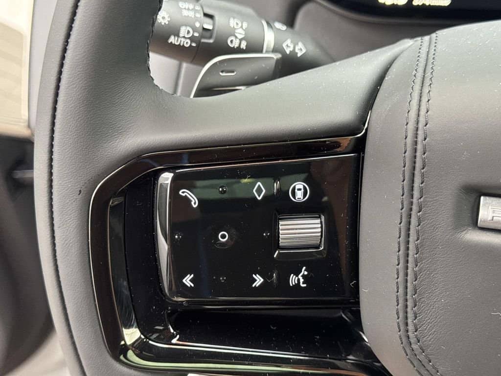 2026 Land Rover Range Rover Sport - Image 30