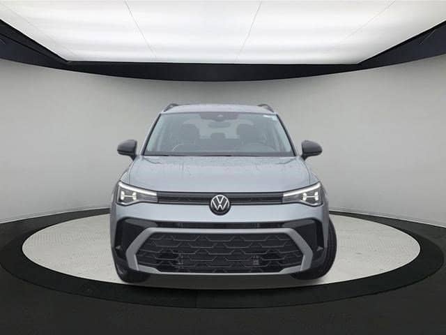 2026 Volkswagen Taos - Image 2
