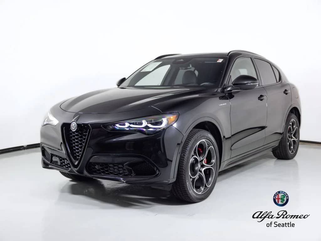 2026 Alfa Romeo Stelvio - Image 1