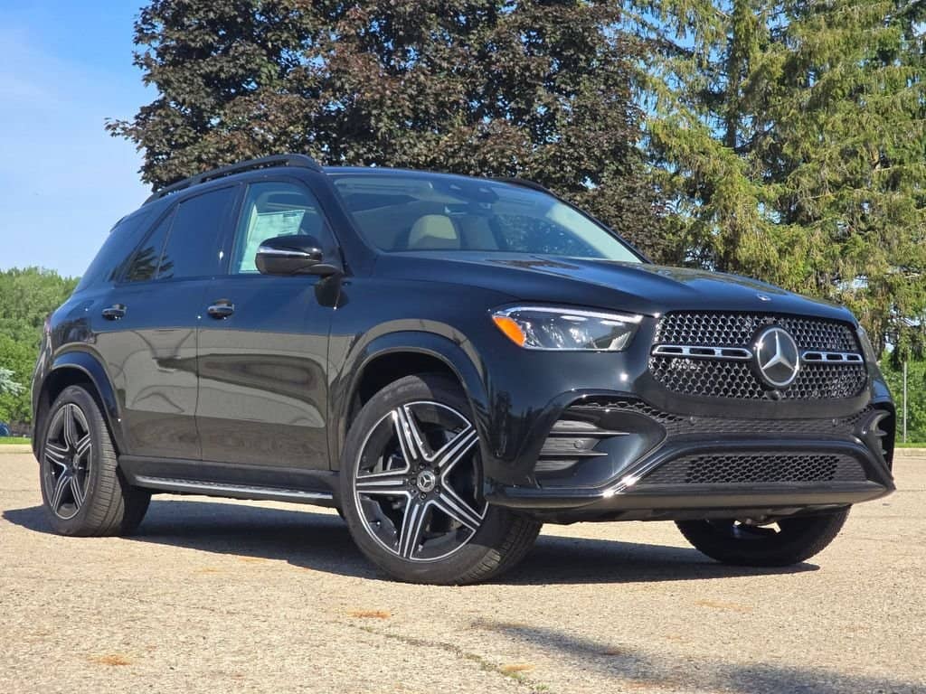 2026 Mercedes-Benz GLE - Image 2