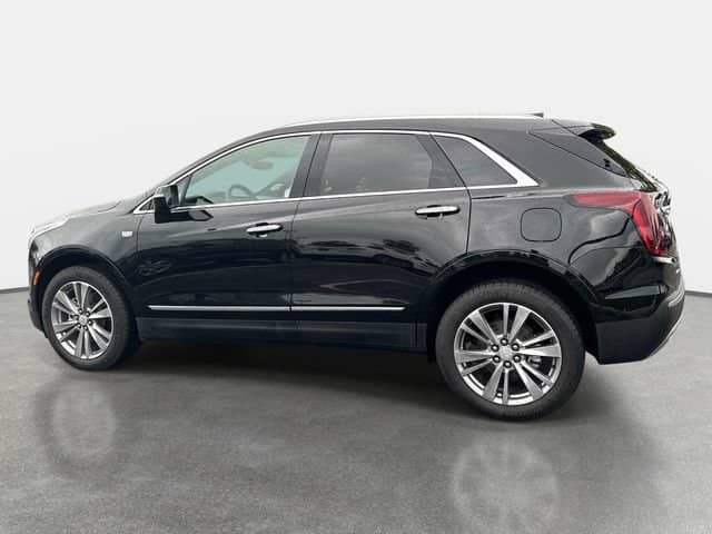 2026 Cadillac XT5 - Image 3