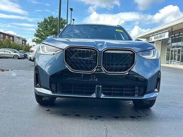 2026 BMW X3 - Image 2